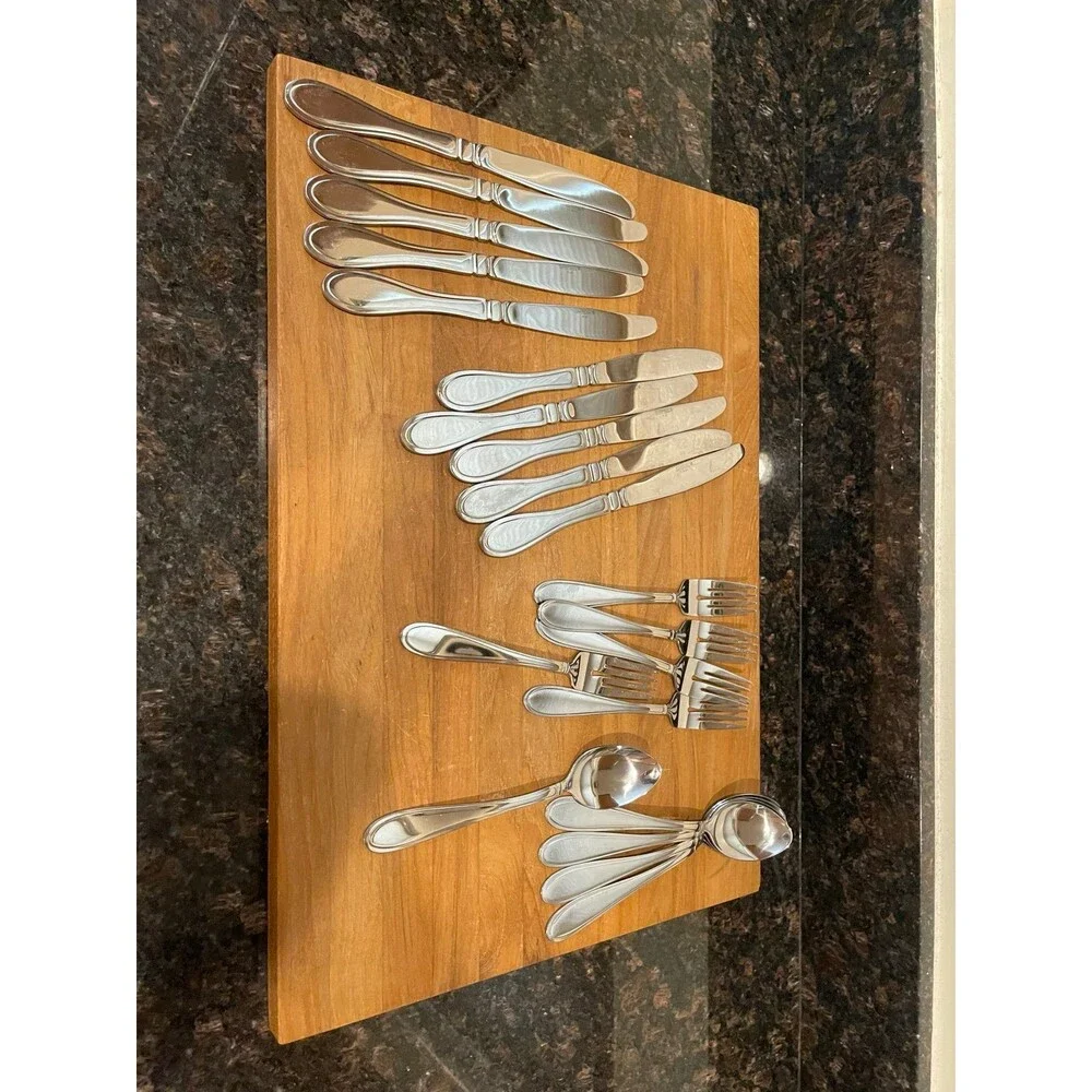 20 piece stainless Cambridge a-21 flatware set